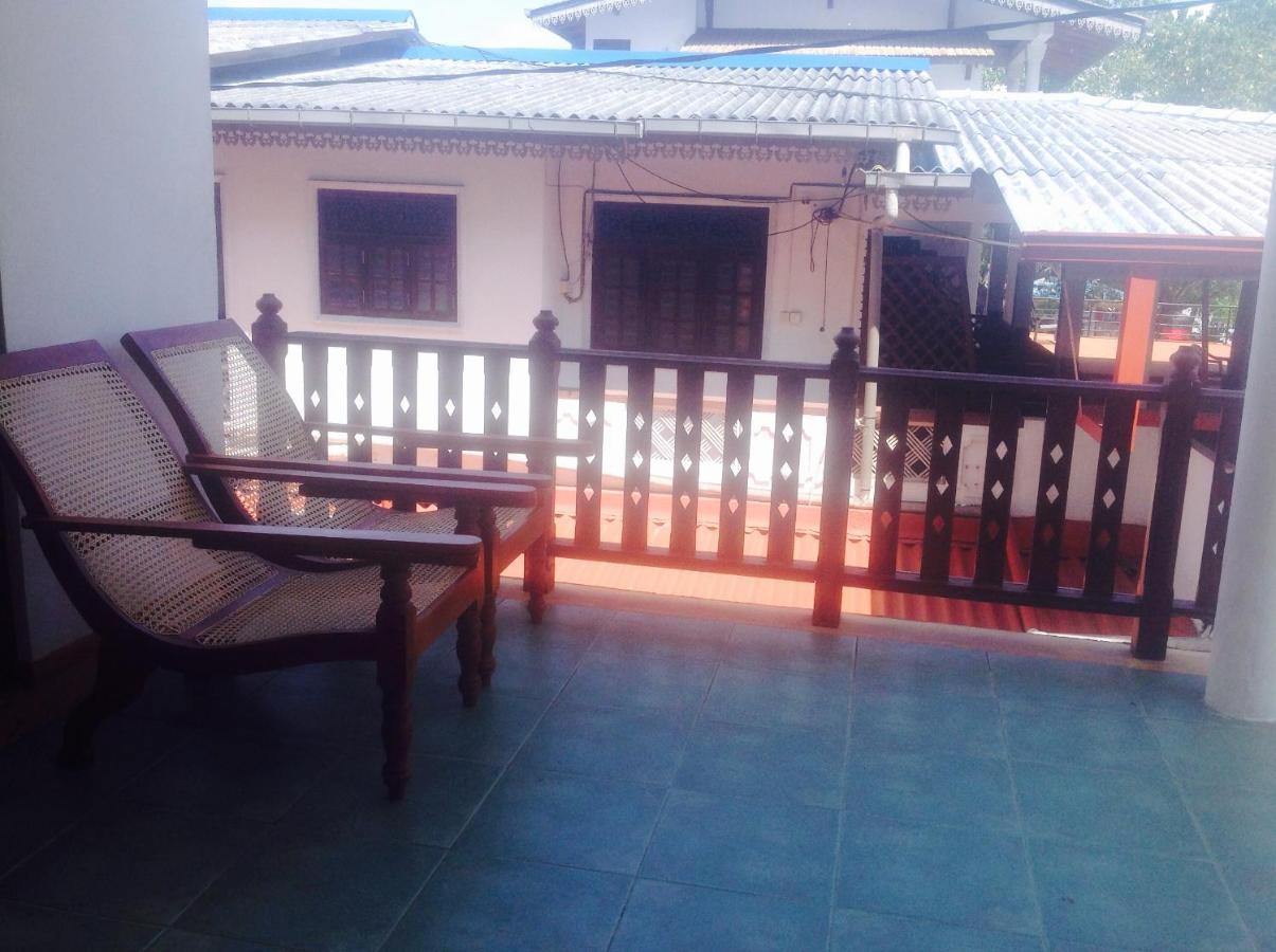 Samans Guesthouse Tangalle Ngoại thất bức ảnh